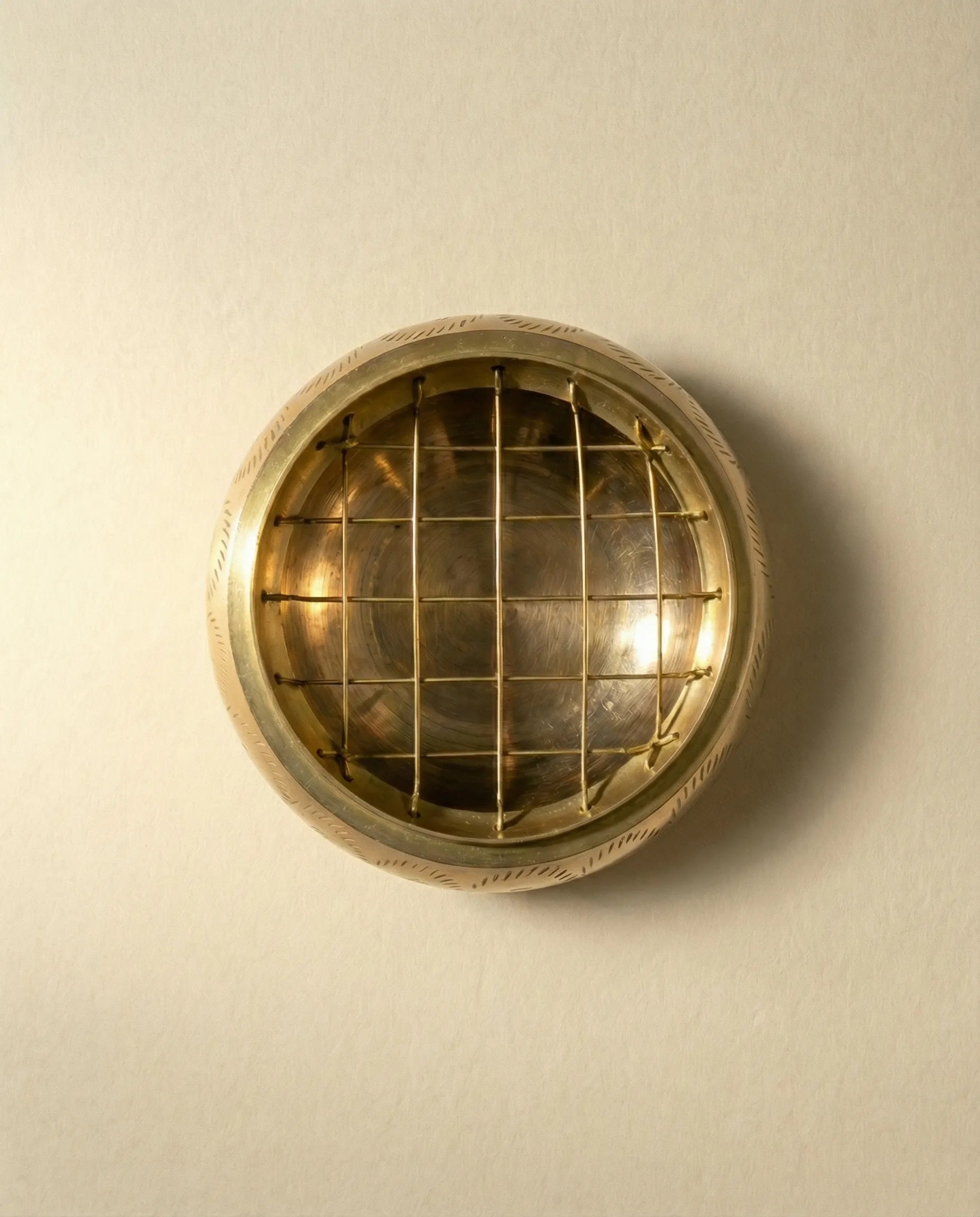 Bol Fumigație Din Alamă