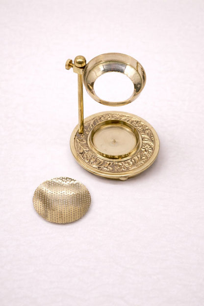 ncalzitor din alama pentru tamaie si blenduri botanice cu inaltime ajustabila si sita metalica detasabila