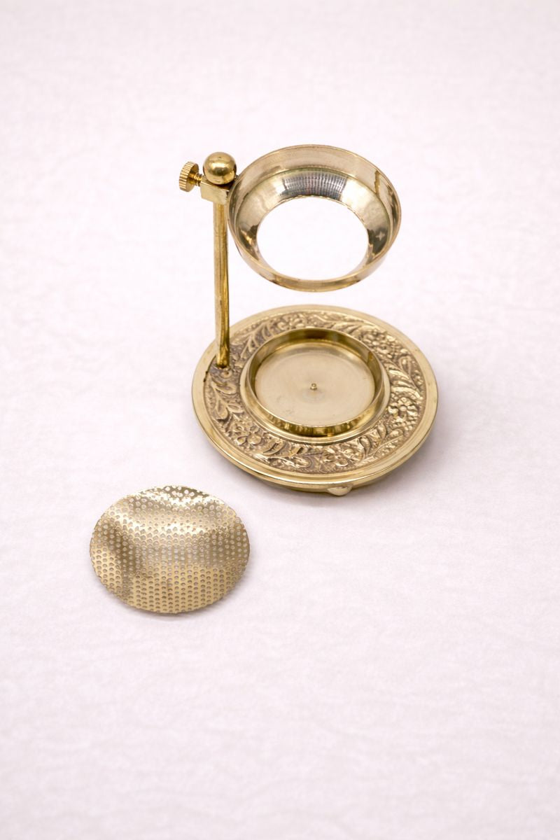 ncalzitor din alama pentru tamaie si blenduri botanice cu inaltime ajustabila si sita metalica detasabila